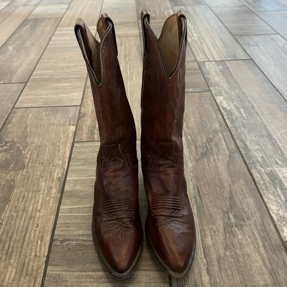 DAN POST COWBOY BOOTS WINGTIP BROWN STITCHED LEATHER, #16782 SIZE 9D, VINTAGE - Picture 4 of 12
